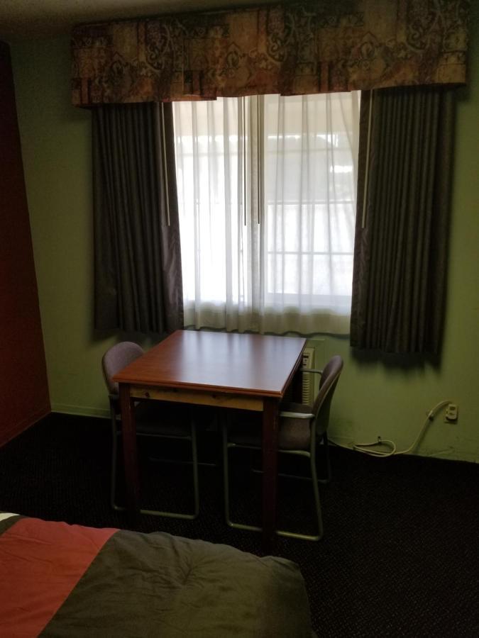 Valley Inn - Lebanon Oregon Ngoại thất bức ảnh